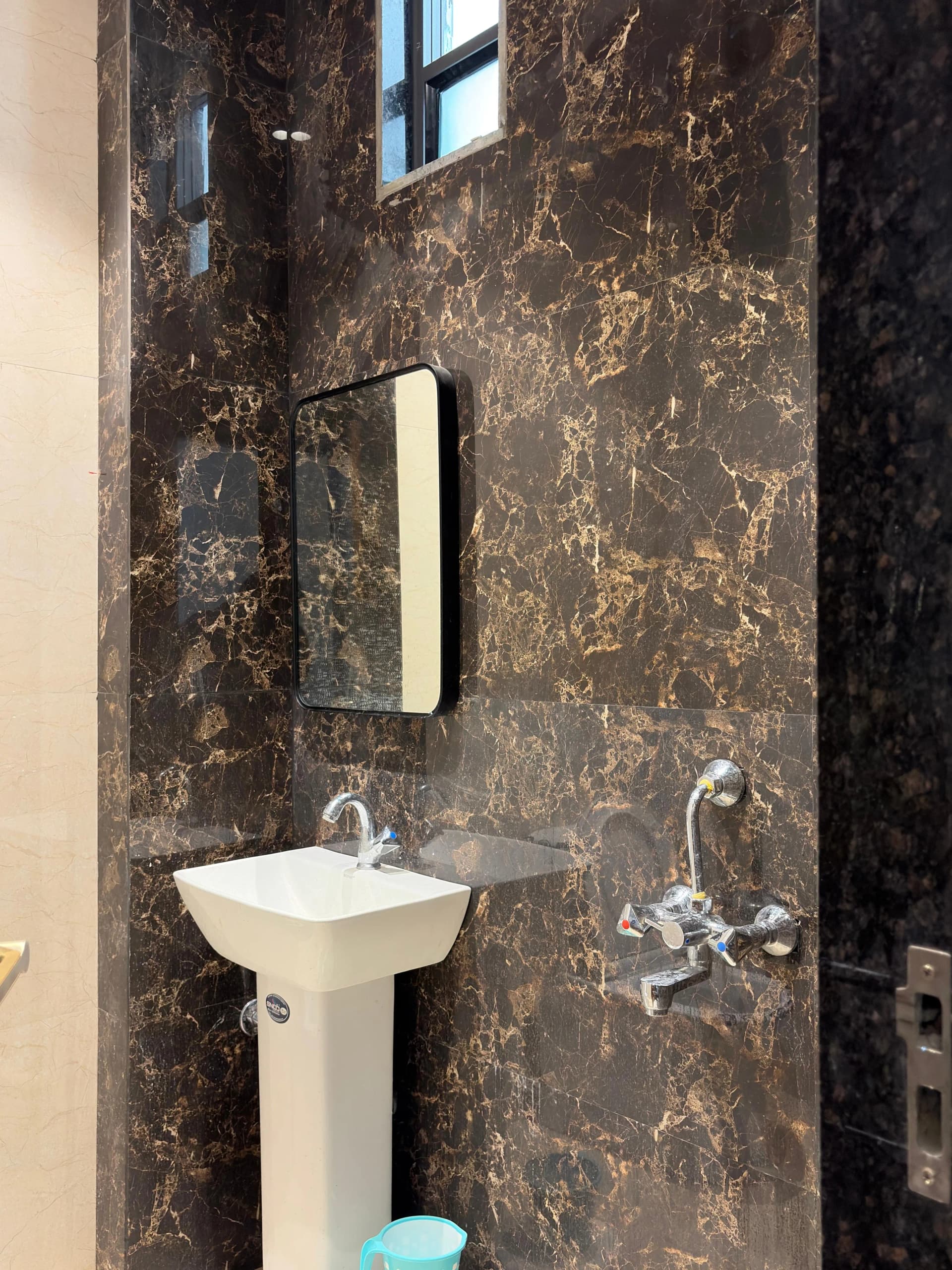 Hotel Prince Palace Udaipur - Designer Marble Bath
